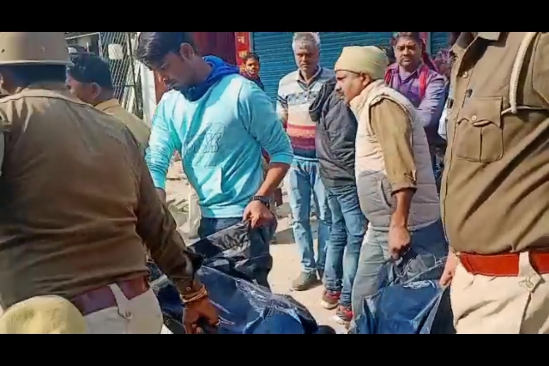 कुशीनगर से बड़ी खबर :आबकारी टीम पर महिला के मौत का आरोप