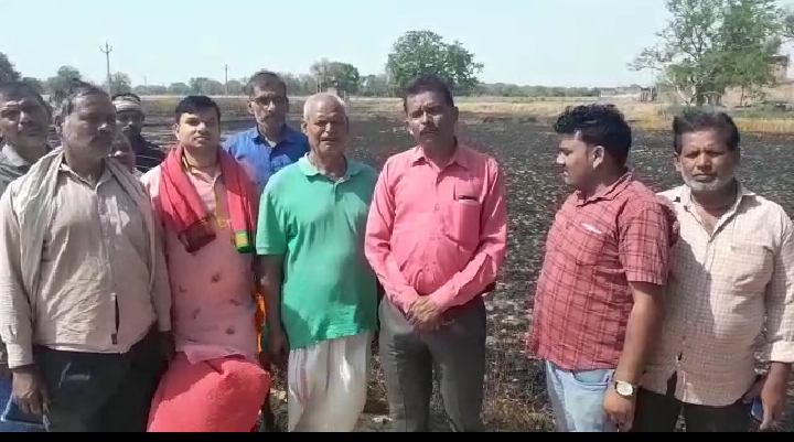 कौशाम्बी:आगजनी की घटना से हुए नुकसान का किसानों को समुचित मुआवजा दिया जाए:अजय सोनी