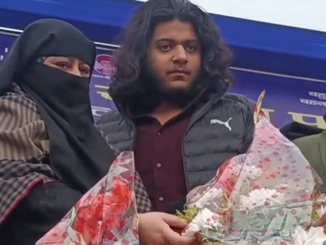 बुर्के की आड़ में बंगाल भागने की फिराक में शाइस्ता परवीन! जानें अतीक हत्‍याकांड से जुड़े पांच बड़े अपडेट…