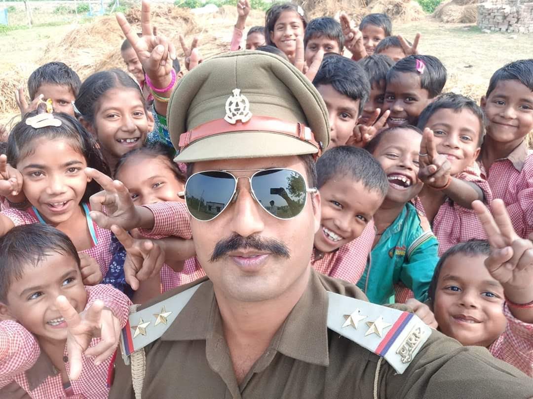 देश की राजधानी नई दिल्ली में सम्मानित होंगे खाकी वाले गुरुजी के नाम से प्रसिद्ध रणजीत यादव