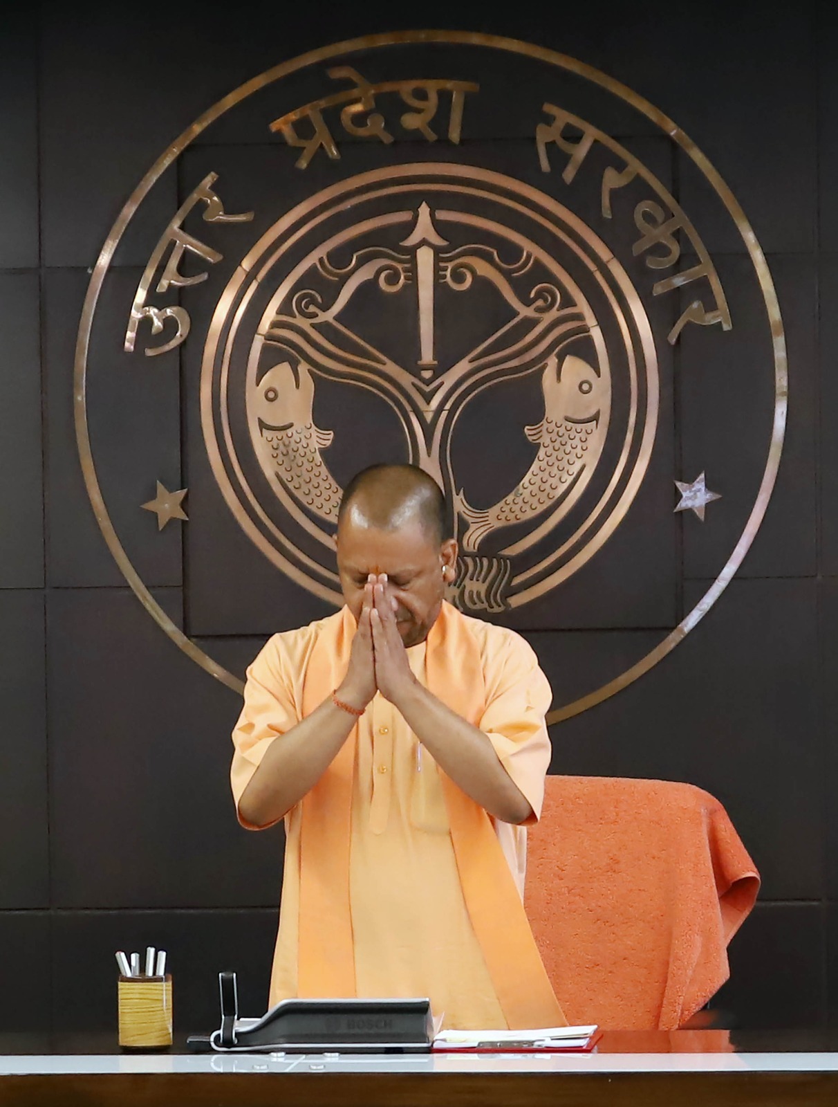 लगातार तीसरी बार देश के बेस्ट चीफ मिनिस्टर बने योगी आदित्यनाथ