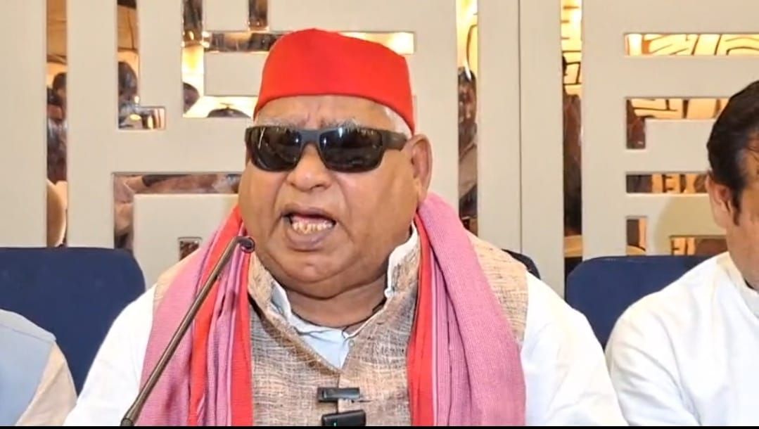 अवधेश प्रसाद ने सरकार पर साधा निशाना