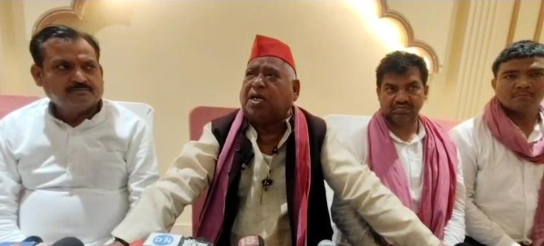 अयोध्या से सपा सांसद अवधेश प्रसाद 26 अप्रैल को मिल्कीपुर तहसील में कानून व्यवस्था, छुट्टा जानवरों को लेकर धरना प्रदर्शन करने का किया ऐलान